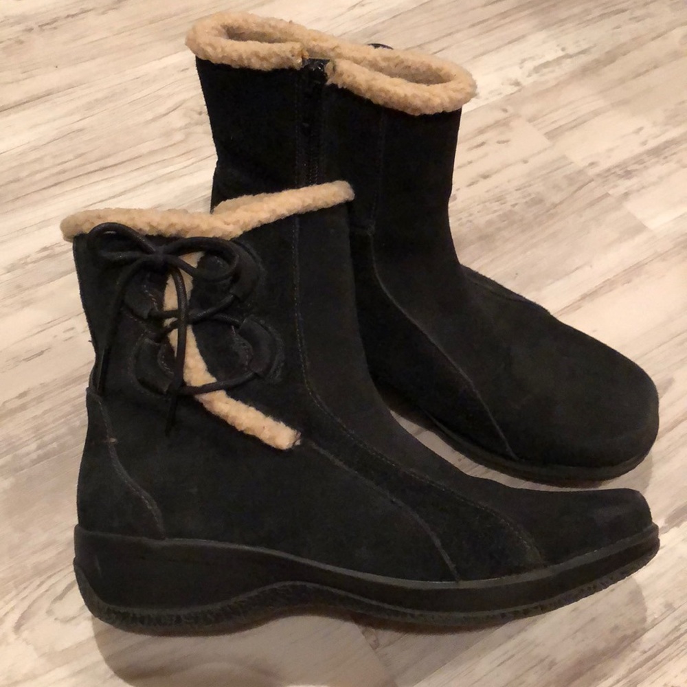 Clark’s bendable bootie